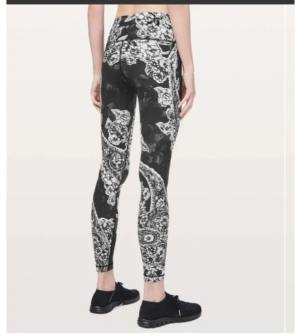Lululemon Wunder Under High-Rise Tight *Engineered Full-On Luxtreme 28" Painted Paisley Wunder Under Silver Ice Black - Image 8