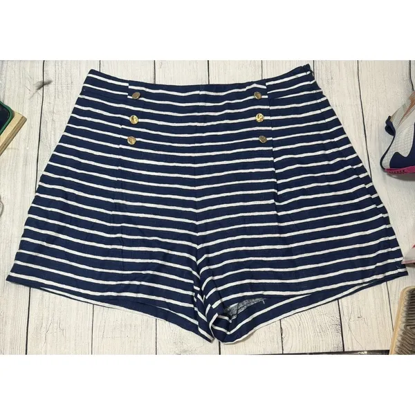 Zara Women’s Navy Blue Tailored High Waist Shorts Gold Button Detail Size M - Image 5
