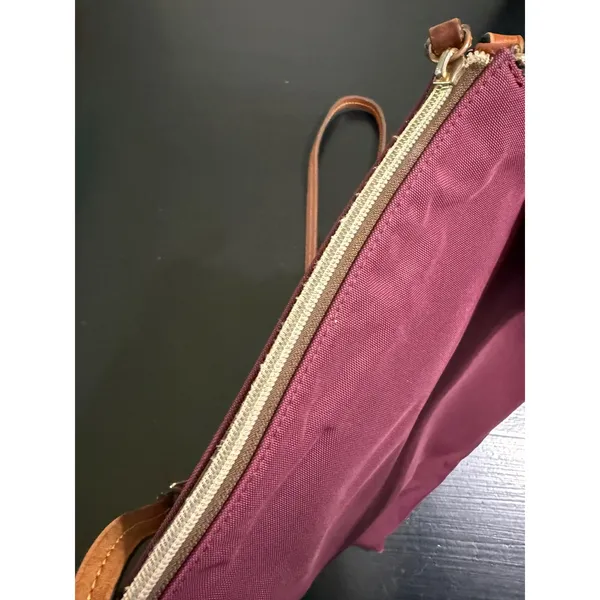 Dooney & Bourke Nylon Crossbody Bag Plum Burgundy Tan Leather Trim Duck Logo - Image 6