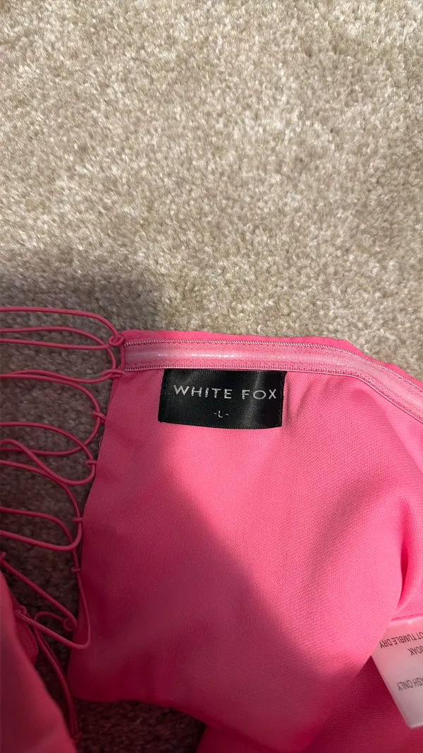 White Fox Boutique Crop Top - Image 3