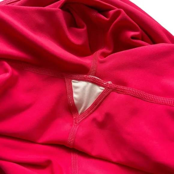 Peloton Women’s M Endurance Rib Highrise Biker Shorts Bright‎ Pink Pockets NWT - Image 6