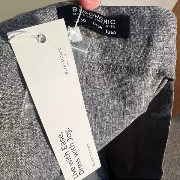 BloomChic Women's Plus Size 30 Dress Pants Trousers Light Gray Straight‎ Pleated - Image 9