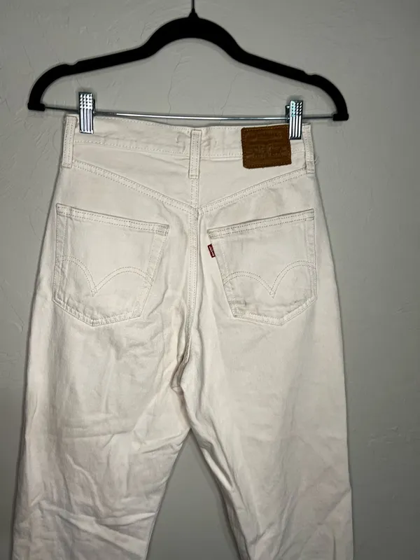 Levis Quality Premium High Loose Tapered Light Pink‎ Denim Jeans - Image 10