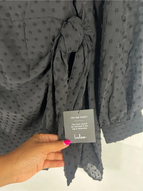 Lulus Black Swiss Dot Ruched Tie Mini Dress Size L NWT - Image 8