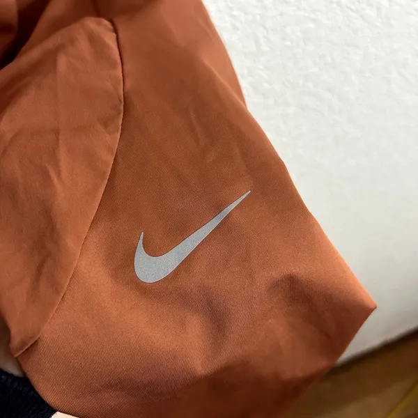Nike Dri Fit Rip Stop Jogger Womens Size Medium Terracotta Dark Orange - Image 4