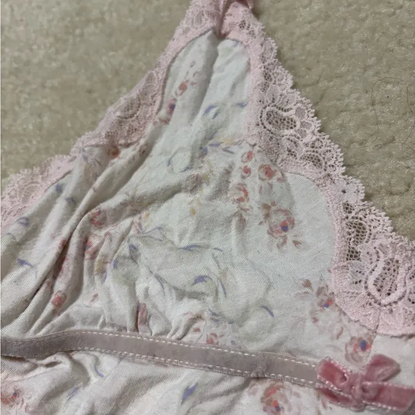 Victoria’s Secret Pink Floral and Lace Cami Top - Image 4