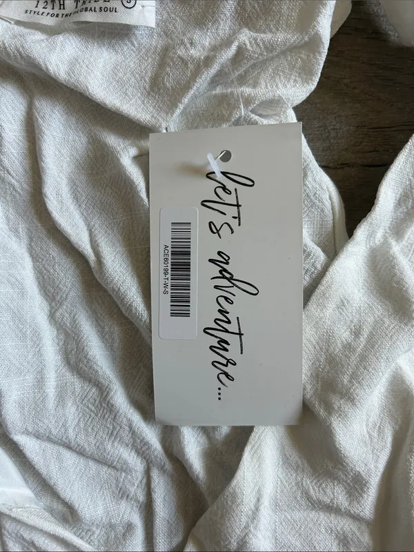 12th Tribe White Button-Front V-Neck Cropped Tank - Image 5