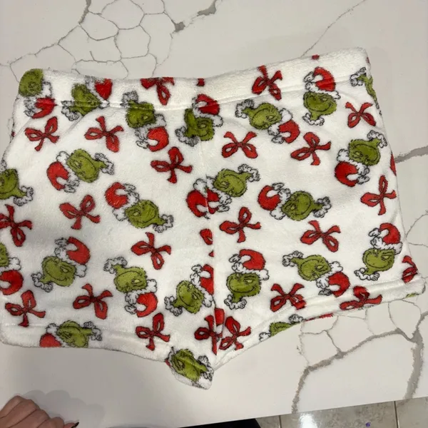 The Grinch Pajama Shorts with bows Green Size L - Image 3