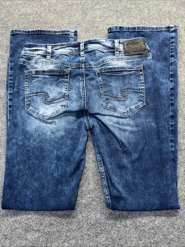 Silver Jeans Co. Calley Bootcut Jeans - Image 2