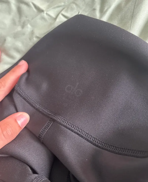 Alo Yoga Leggings - Image 6