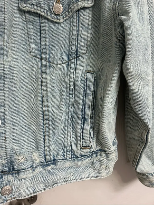 Light Wash Denim Jacket with Distressed Detail - Image 4