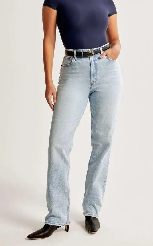 Abercrombie & Fitch Curve Love Ultra High Rise 90s Straight Jean - Image 3