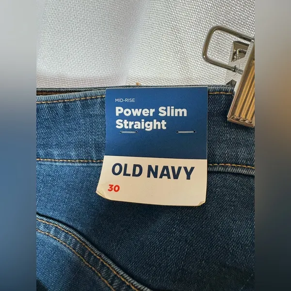 Old Navy Women’s Jeans Distressed Power Slim Straight Mid Rise Plus‎ 30 NWT 649 - Image 5