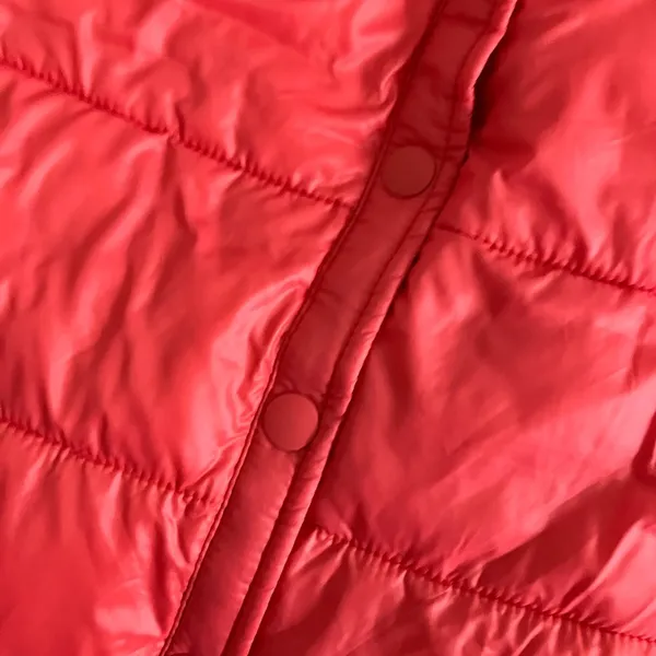 Womens Coral Snap-Up Puffer Vest - Image 6