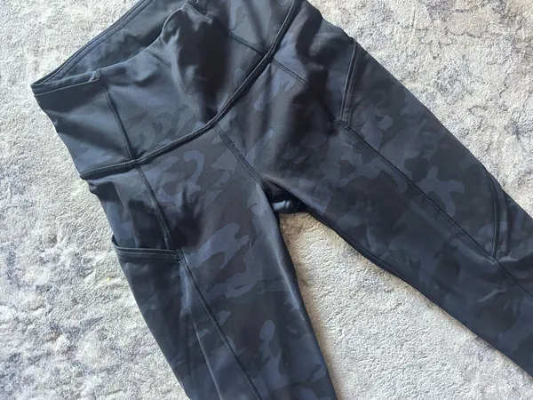 Lululemon Leggings - Image 4