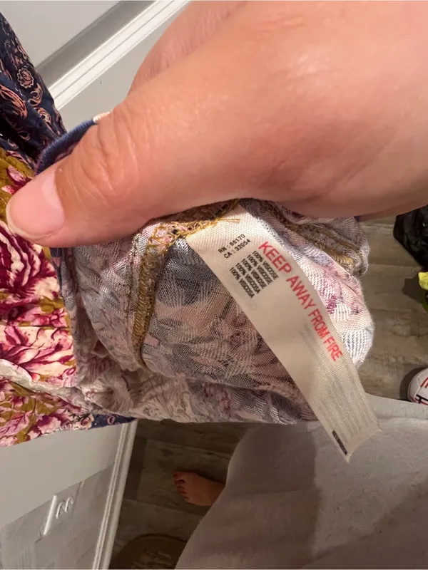 NWT Anthropologie printed floral tunic size L - Image 11
