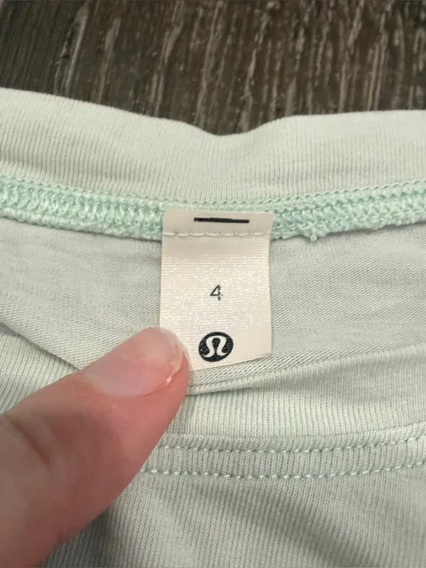 Lululemon Silver Blue Cates T-Shirt - Image 7