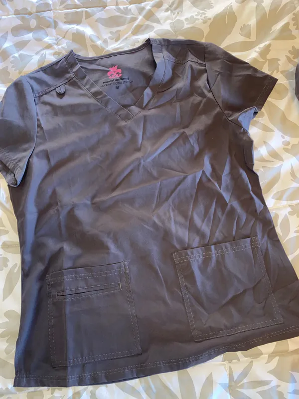 Amazon Natural Uniform Gray Scrubs Set - Image 4