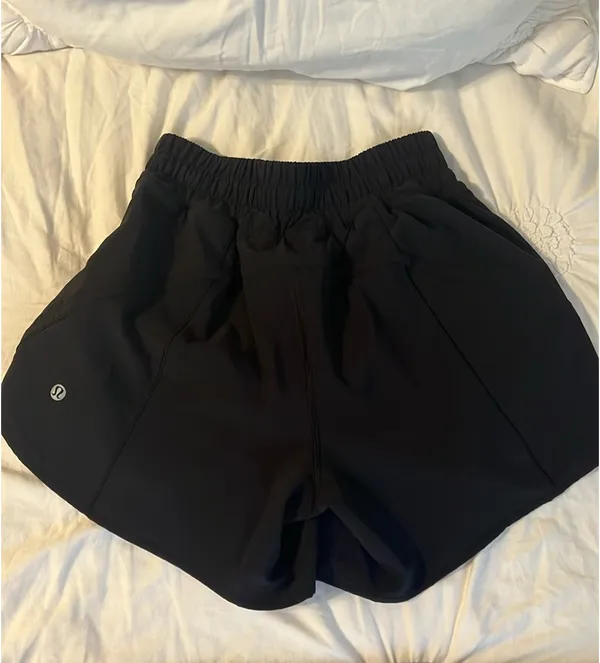 Track That Lululemon 5" Lined Shorts - Image 2