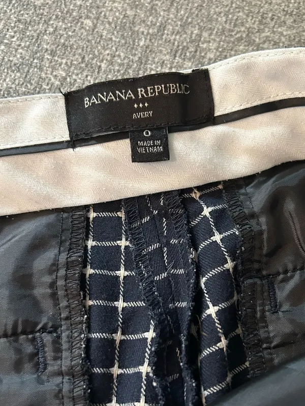 Women’s Banana Republic Avery Striaght leg ankle pant - Image 12