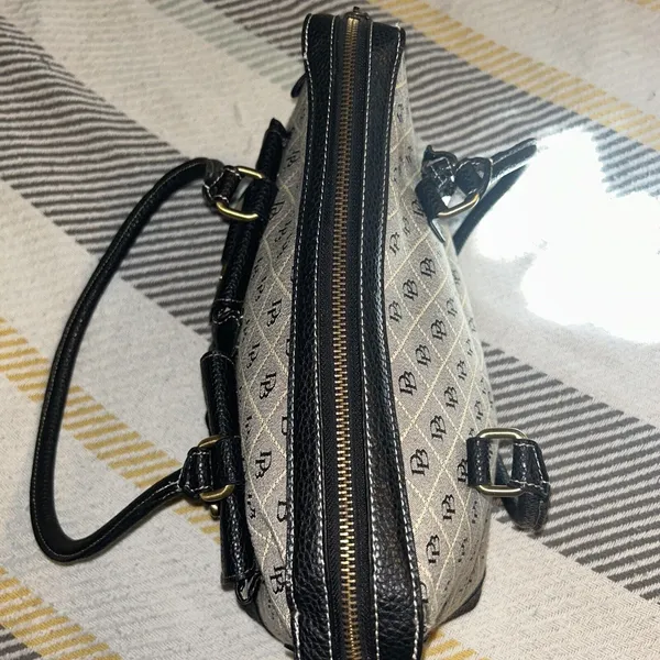 Vintage Dooney And Bourke Canvas And Leather Satchel Bag Two Front Buckle Pocket - Image 3