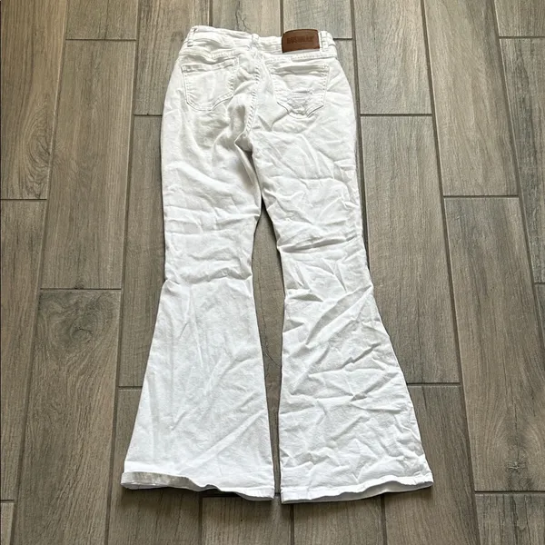 White Flare & Wide Leg Jeans - Image 4