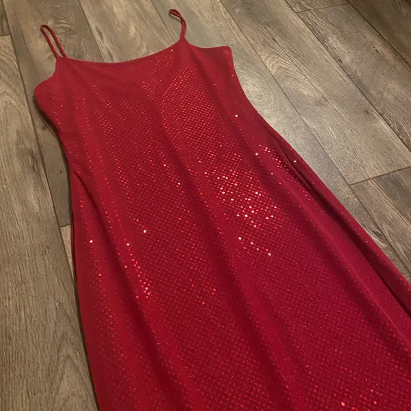 Heart & Soul Red Sequin Bodycon Gown Maxi Dress Spaghetti Strap Large - Image 4