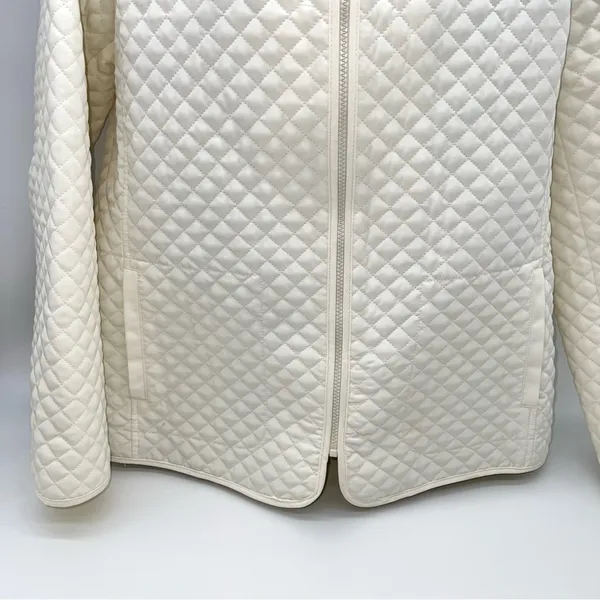 White Stag Quilted Cream Equestrian Styled Puffer Jacket- Size L (12/14) - Image 3