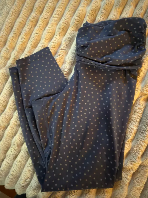 Nike Dri-fit High-Rise Navy Polka Dot Leggings - Image 5