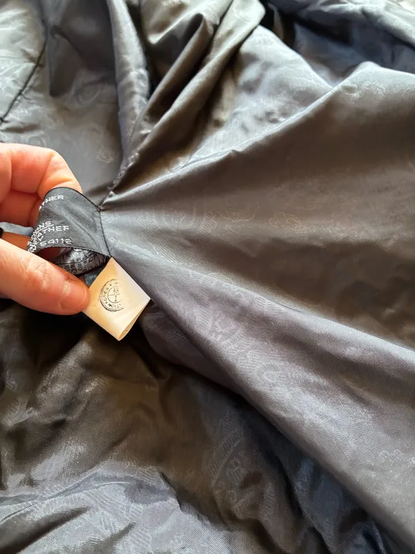 Vintage Black leather Rock Creek trench coat size small The outer shell is 100% genuine leather The lining in Nylon! Missing 1 button on the right side in pictures 1-4 not noticeable or even a snag there!!! - Image 8