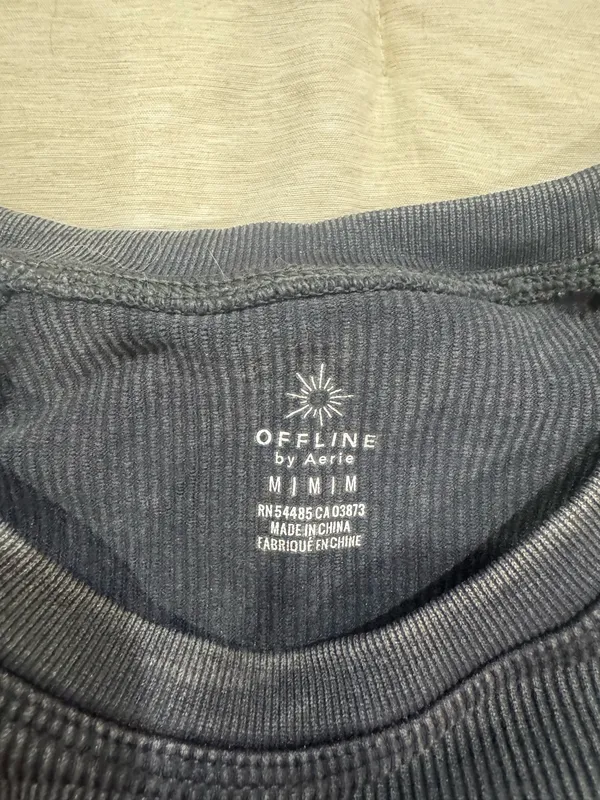Aerie Offline Cropped Long Sleeve - Image 3