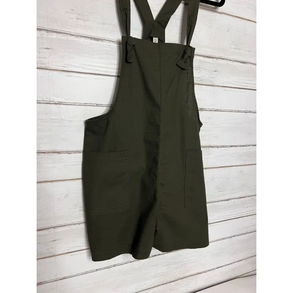 Zenana Army Green Shorts Knotted Overalls Romper Size Small - Image 3