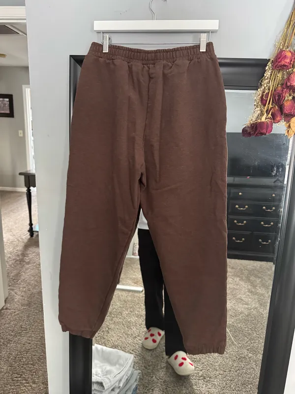 Gymshark Sweatpants Brown - Image 2