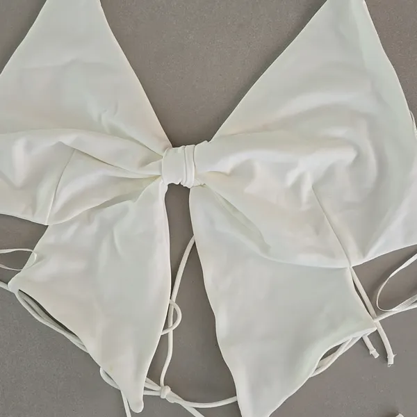 NWT! Bershka White Bow Tie Open Back Top Size S - Image 2