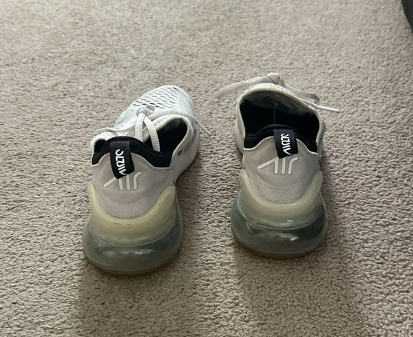 Nike Air Max 270 Women’s Shoes - Image 2
