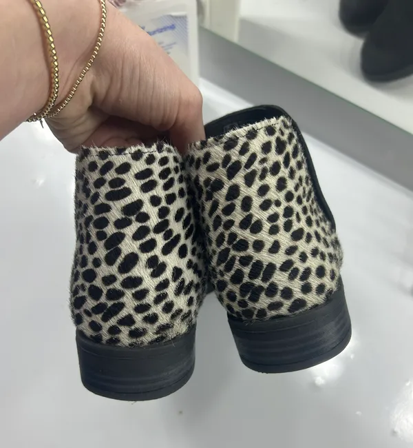 booties - Image 9