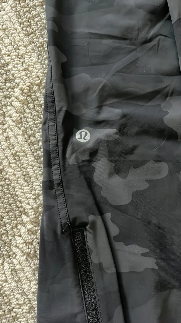 Lululemon Nylon Camo Joggers - Image 6