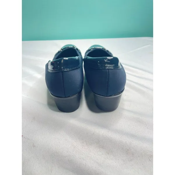 Dressbarn Patent Leather Flats with‎ Buckle Accent S-141 - Image 4