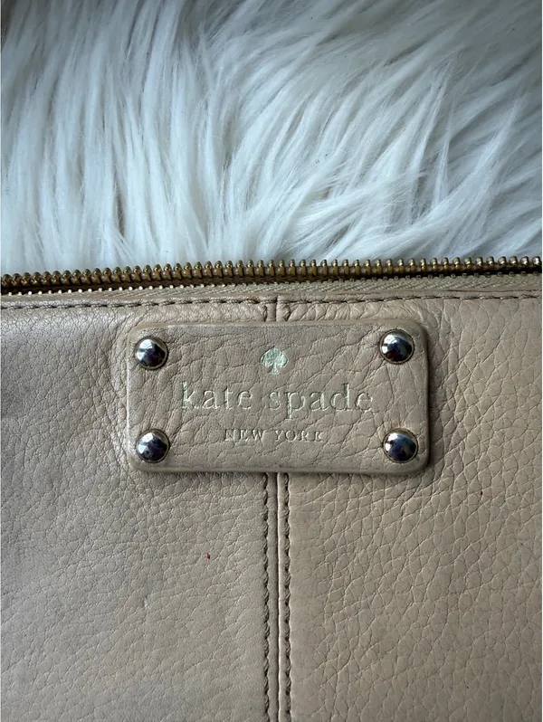 Kate Spade Beige Leather Zip-Around Wallet - Image 2