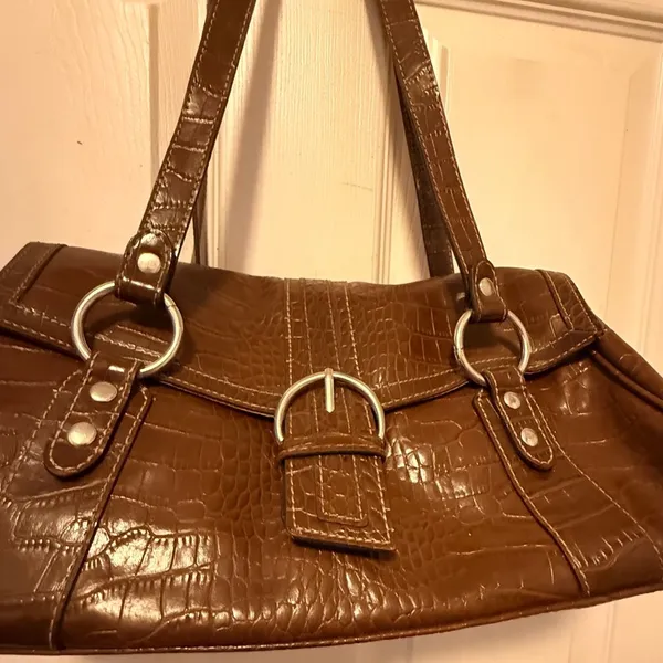 Crazy Horse Brown Purse - Image 2