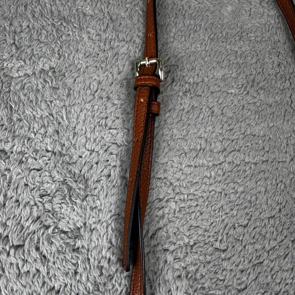 Steve Madden‎ Crossbody Bag Womens Small Cognac Brown Pebbled Gold Hardware New - Image 8