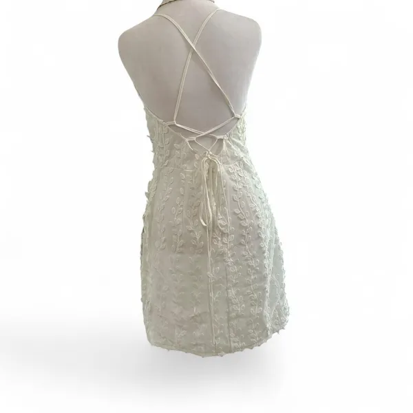 Cider Textured Floral Mini Dress - Image 3