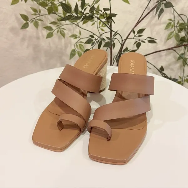Kaanas Topaz Toe Ring Strappy Heel Sandal Size 6 NWOT Summer Vacation - Image 2