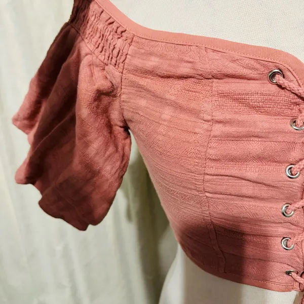 Windsor Women‎ Coral Peasant Lace-Up Off the Shoulder Cottagecore Cropped Top L - Image 5