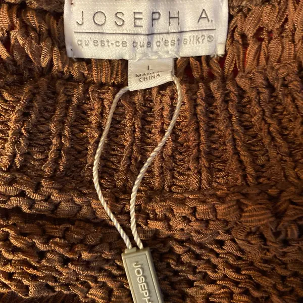 NWT Joseph A Rich Brown Knit Top Sweater Sz L - Image 2