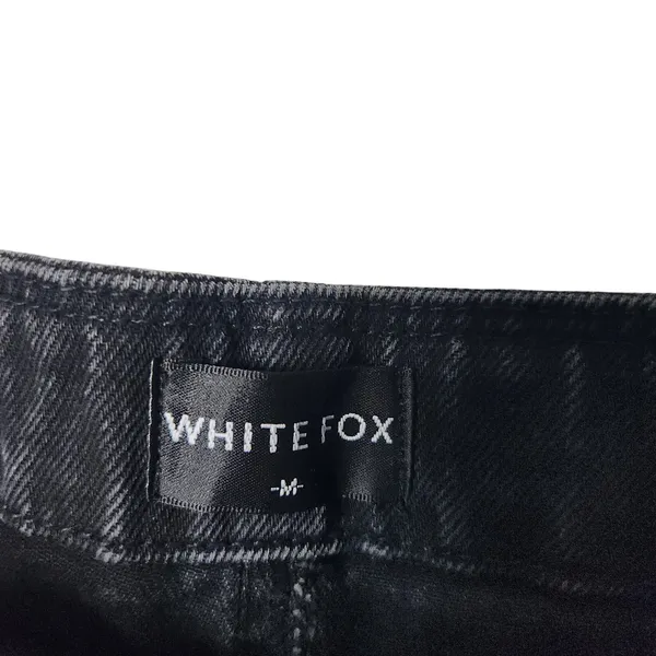 White Fox Black Denim Tapered Leg Button Fly High Rise Belted Ankle Jeans Medium - Image 5