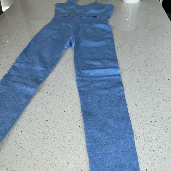 Yoga set - Image 2