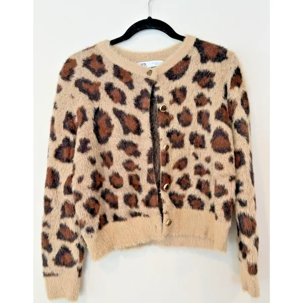 Zara Animal Jacquard Knit Cardigan Leopard Print Round Neck Size Small - Image 2