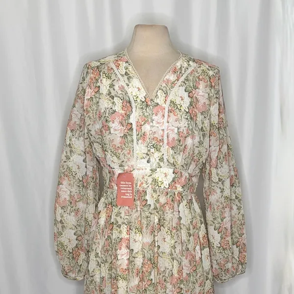 NWT IVY CITY CO Bree Floral Dress Midi Maxi Lace Trims Feminine Romantic Large - Image 3