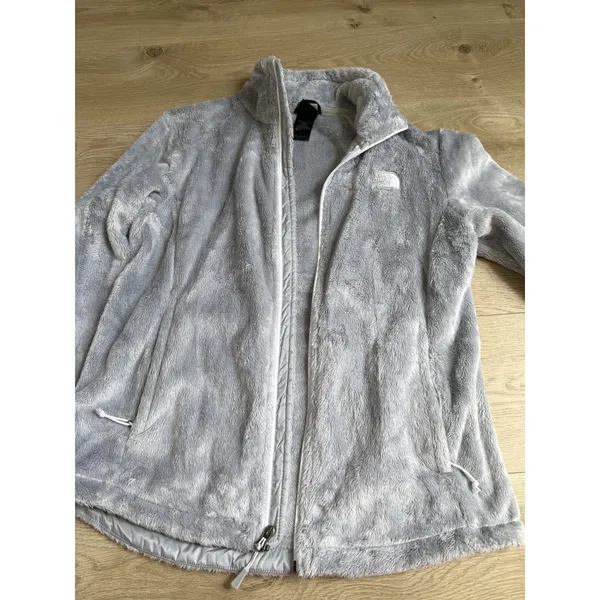 EUC The North Face Women's Luxe Osito Jacket Gray soft casual size M - Image 5